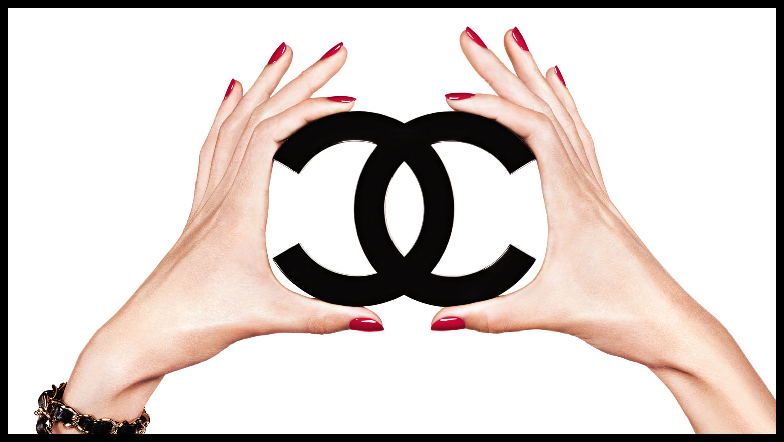 Worship and Wear: Chanel Nail Fall Color Inspo