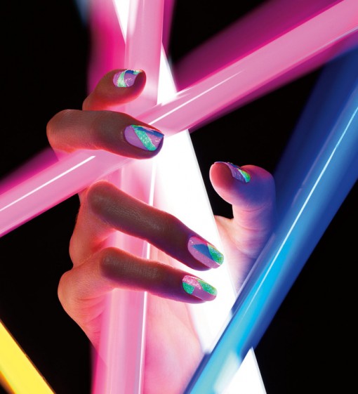 Neon Manicure full