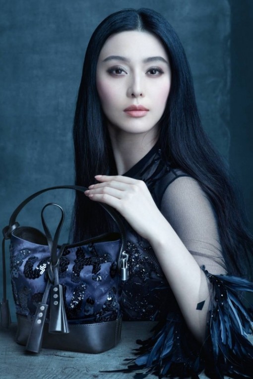 Fan-Bing-Bing-for-Louis-Vuitton-Muse-Ad-Campaign-533x800