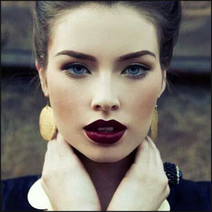 Dark Lips Archives - The Blonde & The Brunette | Your Quick Daily Dose of  Style & Beauty