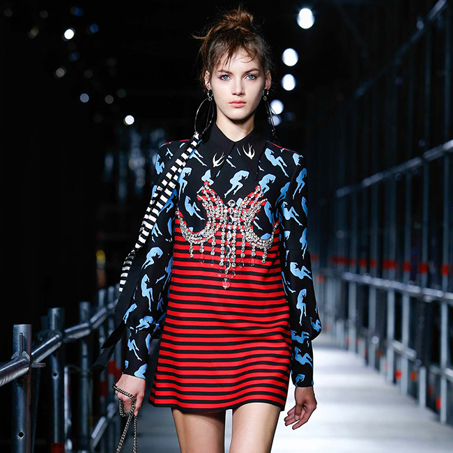 Paris: Dazzling Miu Miu and “Stoned-Out” Versace Kick Off Couture Week