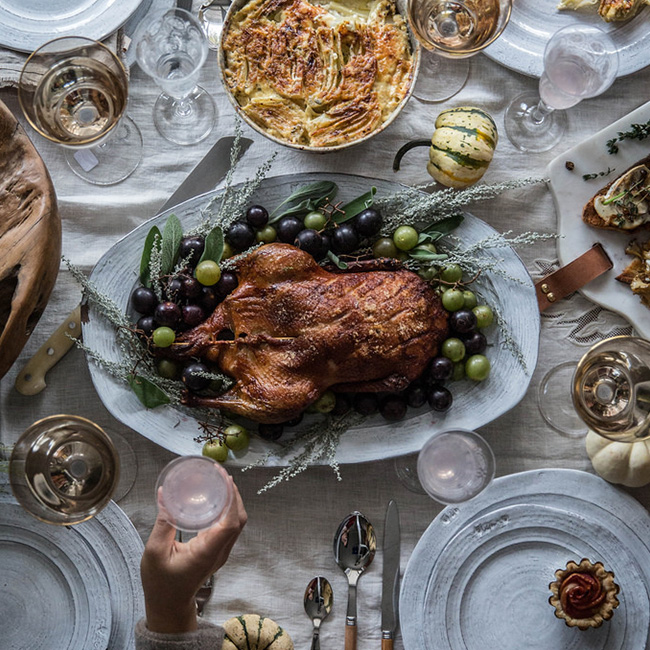 How To Have A Chic Thanksgiving