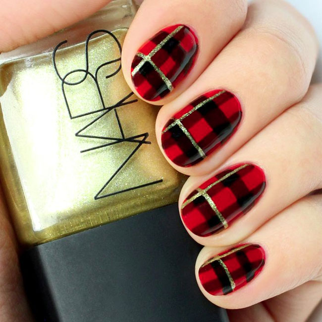 30 Ways to Dress Up Your Nails This Winter