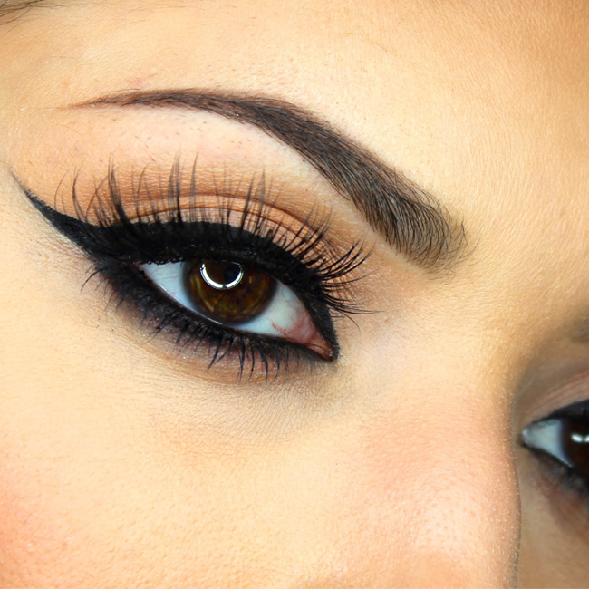 Beauty Trend How To Wear Winged Eyeliner