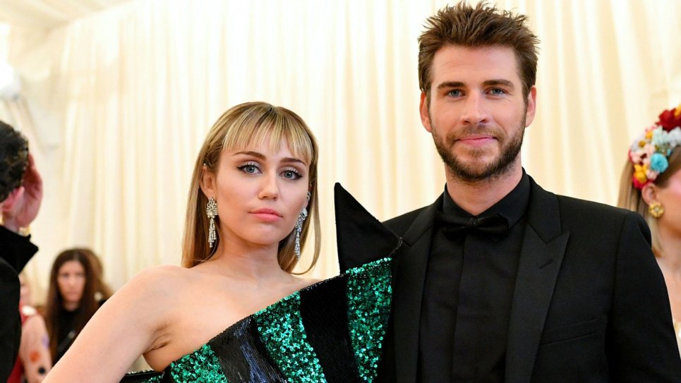 What Just Happened? From Miley and Liam’s Break Up To Aaron Carter’s Next Reveal